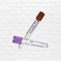 Tubo vacutainer (lila y rojo)
