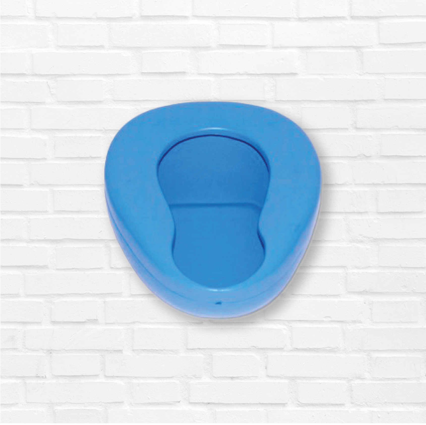 Edigar Cómodo de plástico